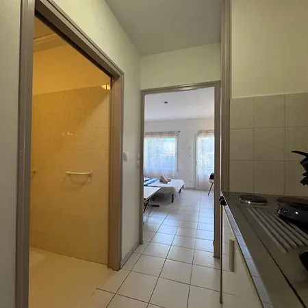 Appart-hotel Des Coquillages Kiwi Apartamento *