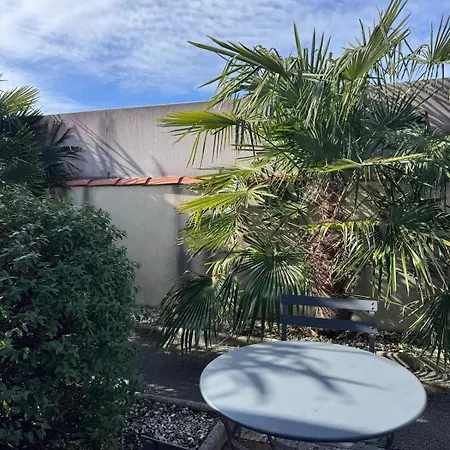 Appart-hotel Des Coquillages Kiwi Aytré